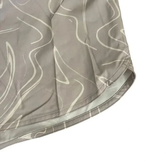 NWT Old Navy Quick Dry Active 4 Way Stretch Board Shorts Neutral  Sz L #1185 - Picture 3 of 10